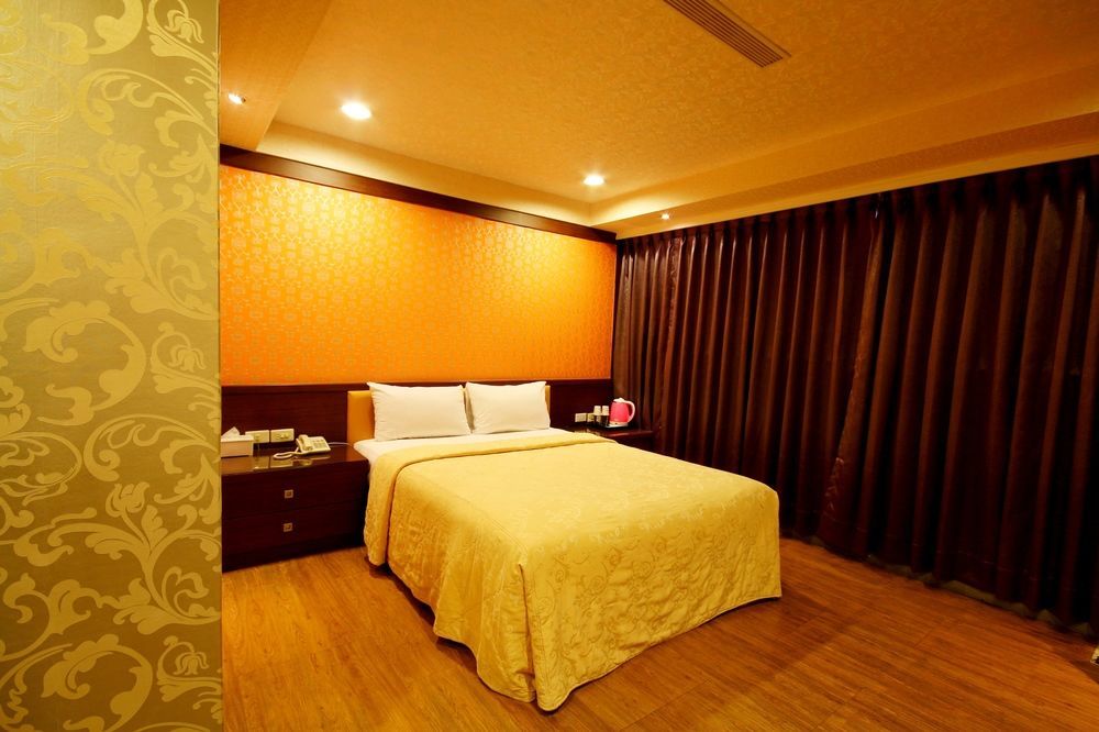 Golden Home Hotel Tajpej Buitenkant foto